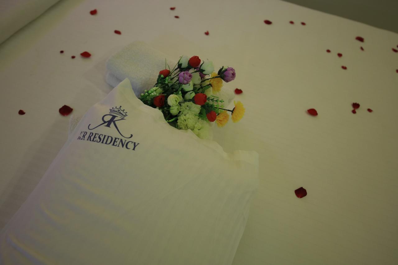Kr Residency Hotel Kānādukāttān Esterno foto